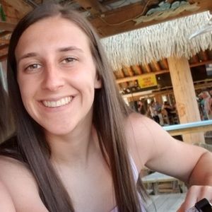 Meet your Posher, Celeste